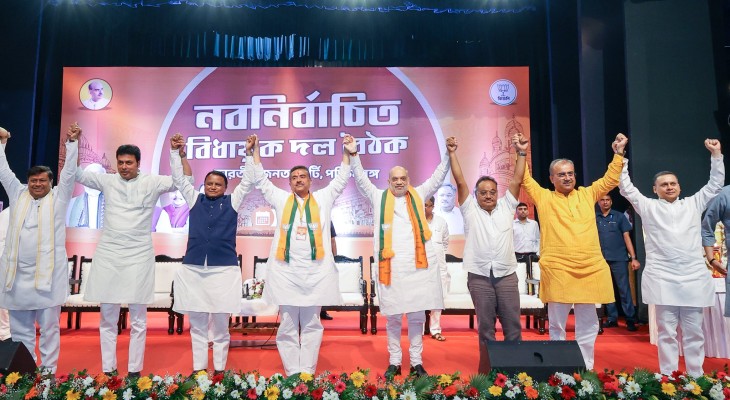 পাঁচ মন্ত্রী নিয়ে পশ্চিমবঙ্গ সরকারের যাত্রা শুরু শুভেন্দুর